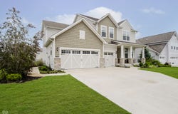15598 Memorial Way, Fishers, IN 46037
