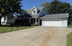 707 S GOLDENROD DRIVE, Appleton, WI 54914
