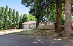 820 IVY AVE, Eugene, OR 97404
