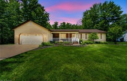 245 Woodside Avenue, Jefferson, OH 44047
