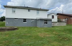 673 Old National Pike, Centerville, PA 15417