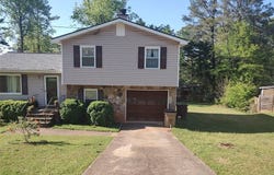 182 Iris Court, Riverdale, GA 30274