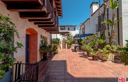 1414 N Harper Ave, Los Angeles, CA 90046