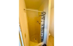 250 Kady Avenue N, Reedley, CA 93654