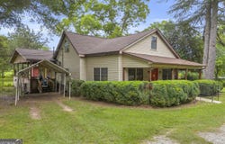 2657 Wolf Pit, Eastanollee, GA 30538