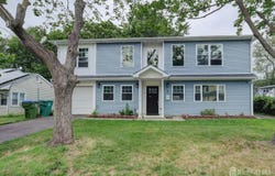 7 Windsor Road, Edison, NJ 08817