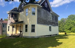 223-225 THOMAS Street, Cambridge Springs, PA 16403