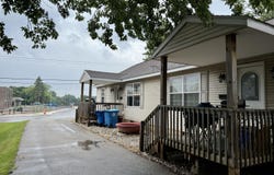 418 6th Street, Manistee, MI 49660