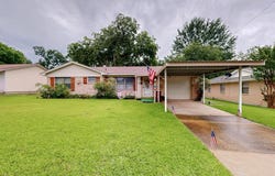 406 W Carolyn Drive, Garland, TX 75041