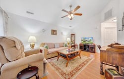 1350 East Gate AVE NE, Roanoke, VA 24012