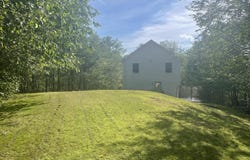 41 Lakeview Drive, Naples, ME 04055