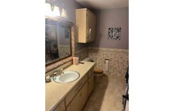824 E BRIAR Lane, GREEN BAY, WI 54301-1139