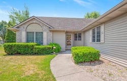 1107 Ashwood Drive, Auburn, IN 46706