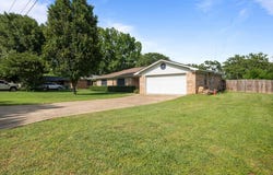 608 Craig Dr, PALESTINE, TX 75801