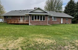 111 E 6th Street, Orchard, NE 68764