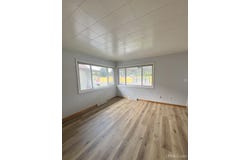 1317 W Hughitt, Iron Mountain, MI 49801