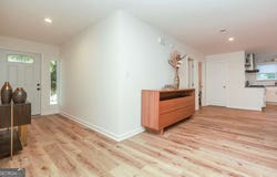 10190 Old Woodland Entry, Alpharetta, GA 30022