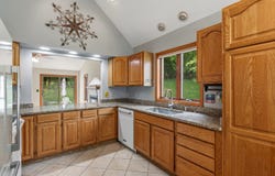 981 E Loos St, Hartford, WI 53027