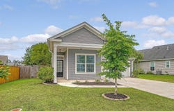 212 Palmetto Walk Drive, Summerville, SC 29486