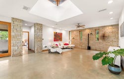 317 Saddle Mountain Dr, Boerne, TX 78006