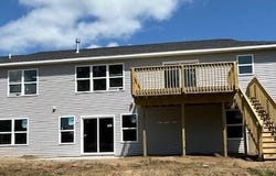 621 Waterford Village Drive, Walker, MI 49534