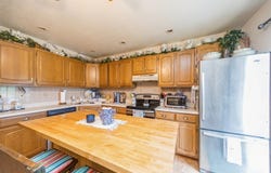 1012 E Competine Street unit: 201, Knoxville, IA 50138