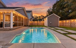 147 NE 1st Street, Oak Island, NC 28465