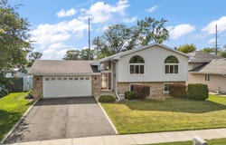 658 Forest Avenue, Griffith, IN 46319