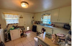 308 2nd Ave E, Jerome, ID 83338