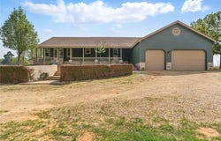 2792 Fm 535, Rosanky, TX 78953