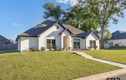 110 Rose Row Lane, Winona, TX 75792