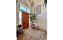 469 E VINE St S, Murray, UT 84107