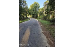 County Rd 155, Stringer, MS 39481