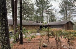 101 LAKEMONT Drive, Flat Rock, NC 28731