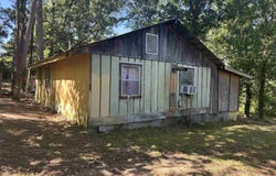 472 Beech Drive, Amity, AR 71921
