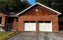 133 Celestial Way, Whitman, WV 25601