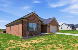 202 Carhartt Drive, Richmond, KY 40475