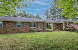 19494 Oakwood Drive, Abingdon, VA 24211