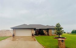 107 Chuckwagon Way, Elk City, OK 73644