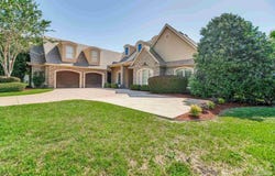 2569 Mary Fox Dr, Gulf Breeze, FL 32563