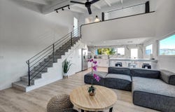 3546 Multiview Drive, Los Angeles, CA 90068