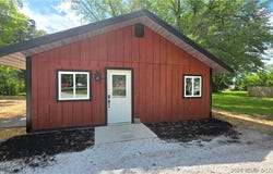 205 S Maple St, Versailles, MO 65084
