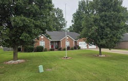 5201 S 27 th, Paragould, AR 72450