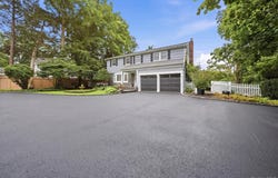 11 Prospect Road, Centerport, NY 11721