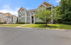 1922 Parkside Village Drive, Clayton, NC 27520