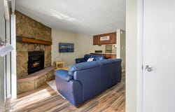 285 GCR 832 unit: 23-3, Fraser, CO 80442