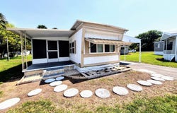 325 Rosedale Ave, Saint Cloud, FL 34769