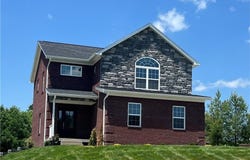 4001 Crestwood Drive, Floyds Knobs, IN 47119