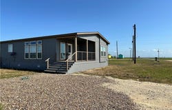 349 S Quailrun Avenue, Port Lavaca, TX 77979
