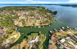 188 Driftwood Loop, Hemphill, TX 75948